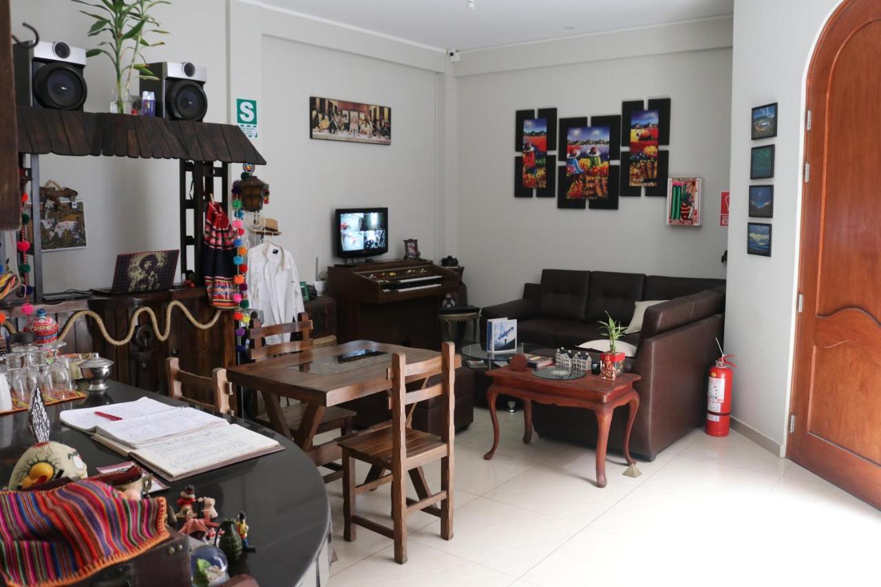 לימה Tierras Viajeras Hostel Cultural מראה חיצוני תמונה